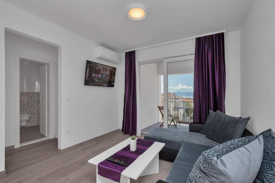 Apartmani Daniela Podgora Zewnętrze zdjęcie