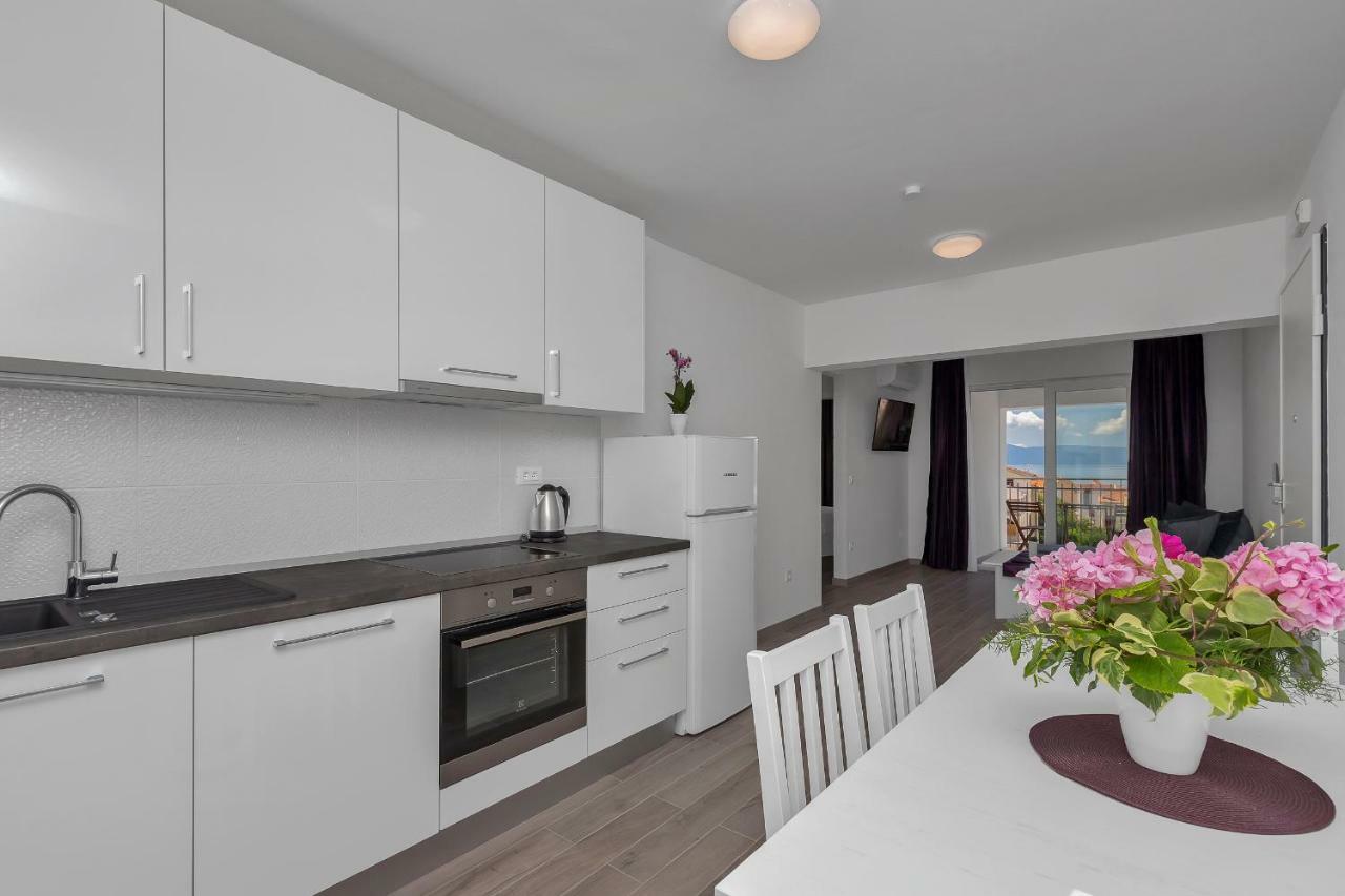 Apartmani Daniela Podgora Zewnętrze zdjęcie