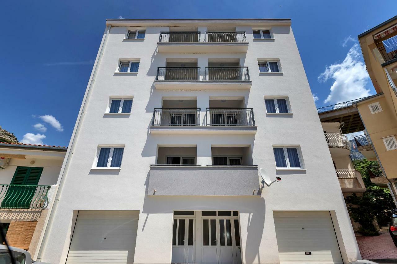 Apartmani Daniela Podgora Zewnętrze zdjęcie