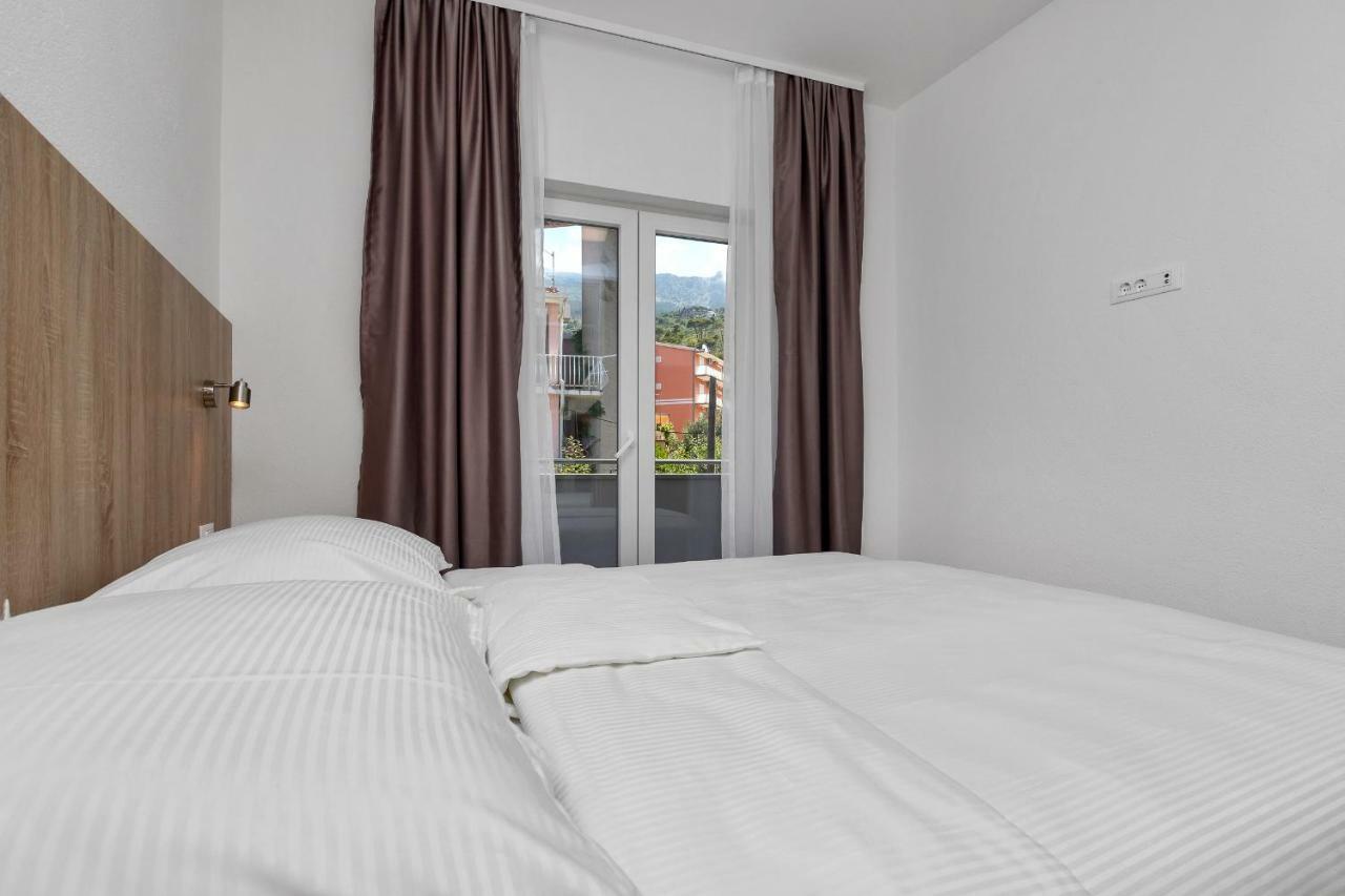 Apartmani Daniela Podgora Zewnętrze zdjęcie